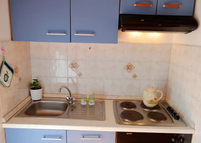 And Suzana Gæstehus Kršan